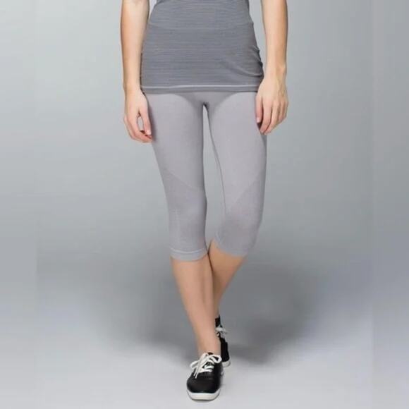 Lululemon In The Flow II Crop Running Leggings Light Gray 6 - Picture 1 of 9
